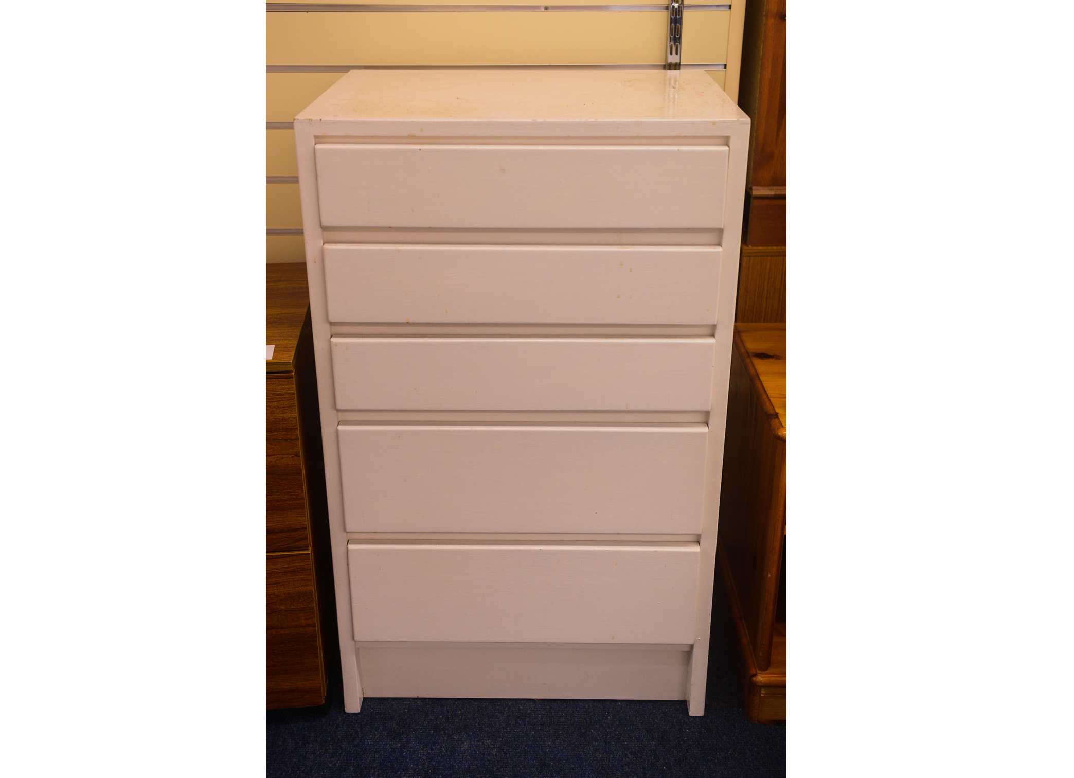 White Chest of Drawers